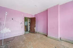 1308 S 4th St, Camden, NJ 08104 - Photo 14