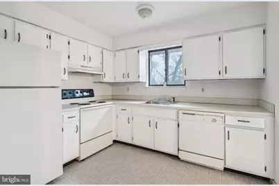 13 Hidden Drive, Lindenwold, NJ 08021 - Photo 8