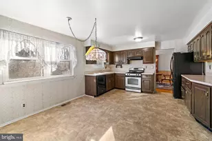 824 Upton Way, Somerdale, NJ 08083 - Photo 10