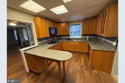 555 Velde Avenue, Pennsauken, NJ 08110 - Photo 12