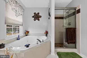 4 Redbud Dr, Sicklerville, NJ 08081 - Photo 18