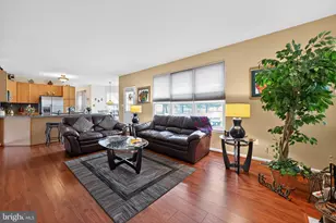 4 Redbud Dr, Sicklerville, NJ 08081 - Photo 4