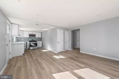 408 W 3rd Avenue, Runnemede, NJ 08078 - Photo 4