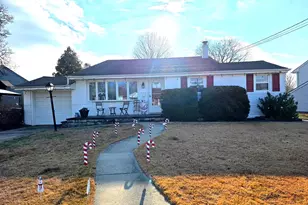 154 Sunnyside Ln, Bellmawr, NJ 08031 - Photo 2