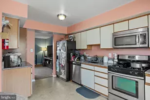 158 Baker Ave, Waterford Township, NJ 08004 - Photo 2