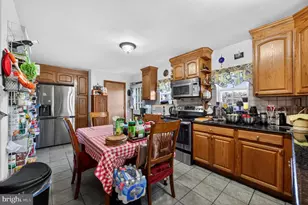 2371 Bellevue Ave, Waterford Township, NJ 08004 - Photo 8