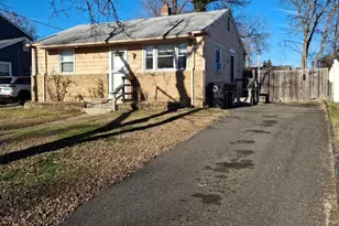 413 10th Ave, Lindenwold, NJ 08021 - Photo 2