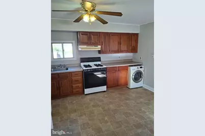 413 10th Avenue, Lindenwold, NJ 08021 - Photo 4