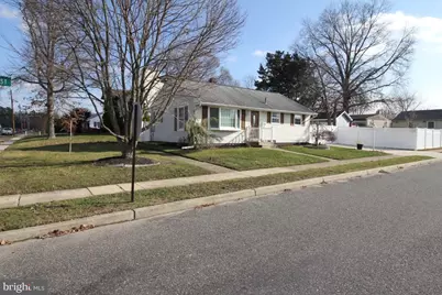 300 Cressmont Avenue, Gloucester Township, NJ 08012 - Photo 2