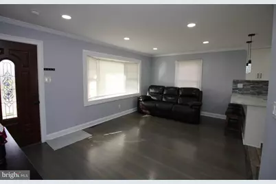 300 Cressmont Avenue, Gloucester Township, NJ 08012 - Photo 14