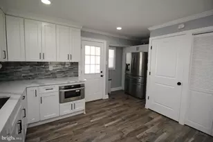 300 Cressmont Ave, Gloucester Township, NJ 08012 - Photo 28