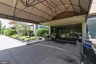 405 Barclay Towers, Cherry Hill, NJ 08034 - Photo 2