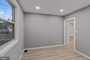 14 N Broadway, Gloucester City, NJ 08030 - Photo 8