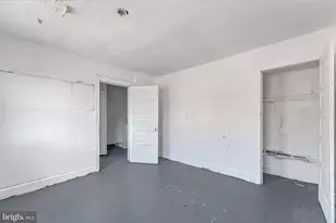 2365 S 8th St, Camden, NJ 08104 - Photo 16