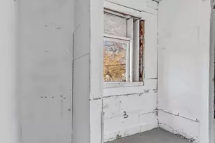 2365 S 8th St, Camden, NJ 08104 - Photo 18