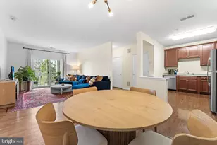 234 Breeders Cup Dr, Cherry Hill, NJ 08002 - Photo 8