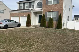 17 Westbury Dr, Berlin, NJ 08009 - Photo 2