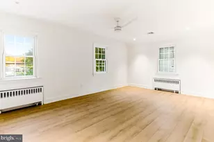 215 N Vineyard Blvd, Collingswood, NJ 08108 - Photo 12