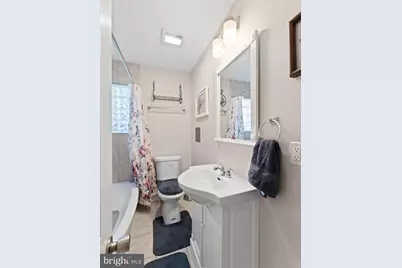 20 E Landing Road, Gloucester Township, NJ 08012 - Photo 12