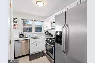 20 E Landing Road, Gloucester Township, NJ 08012 - Photo 8