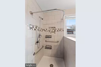 20 E Landing Road, Gloucester Township, NJ 08012 - Photo 18