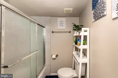 421 E Maple Avenue, Lindenwold, NJ 08021 - Photo 36