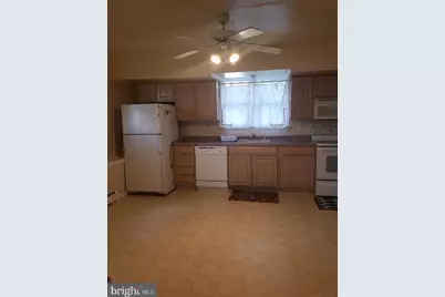 277 E Browning Road, Bellmawr, NJ 08031 - Photo 2