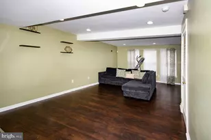 100 Colts Neck Dr, Sicklerville, NJ 08081 - Photo 8