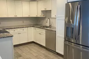 6 Vernon Ct, Sicklerville, NJ 08081 - Photo 2