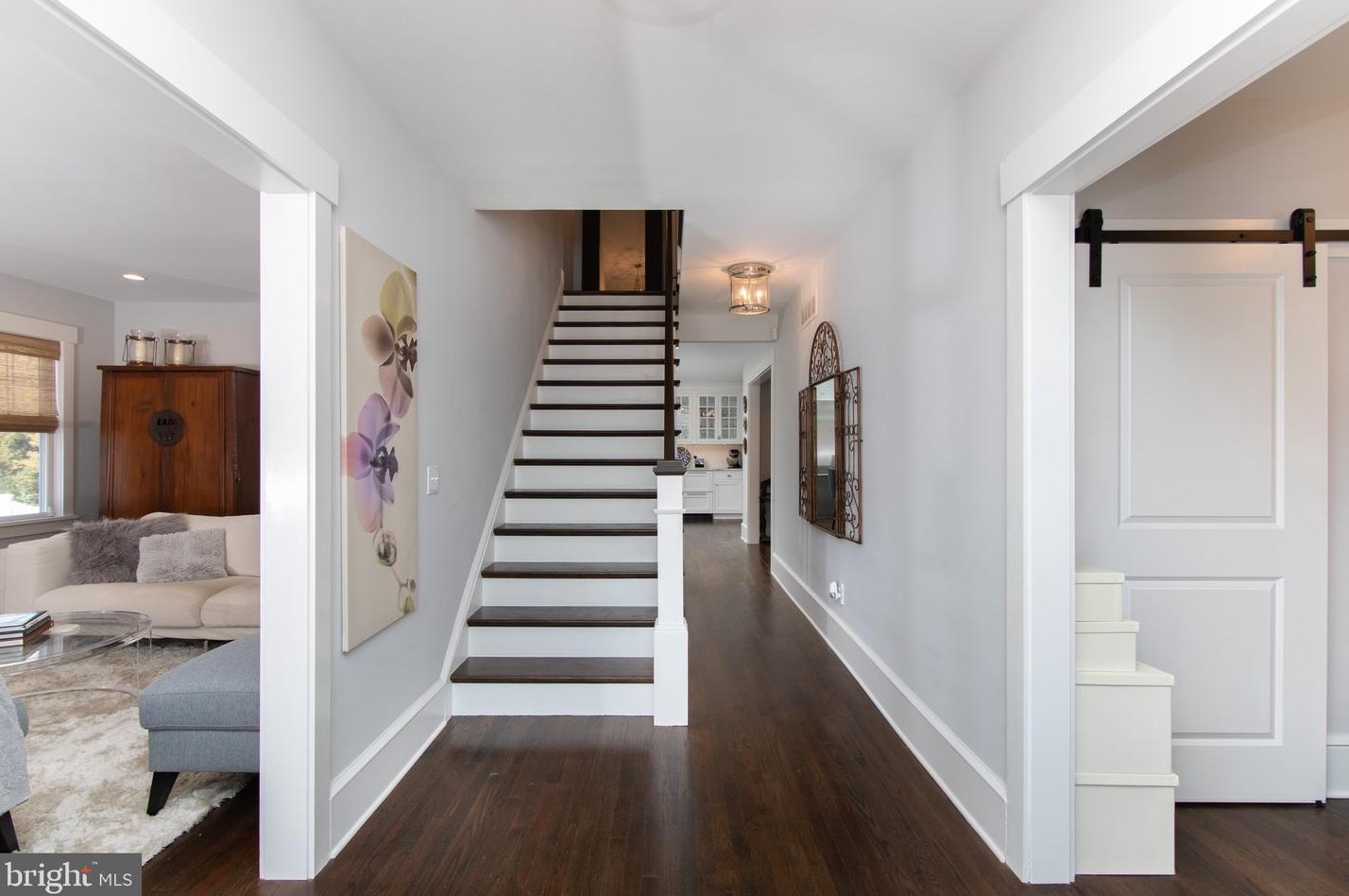 323 Bellevue Ave, Tavistock, NJ 08033