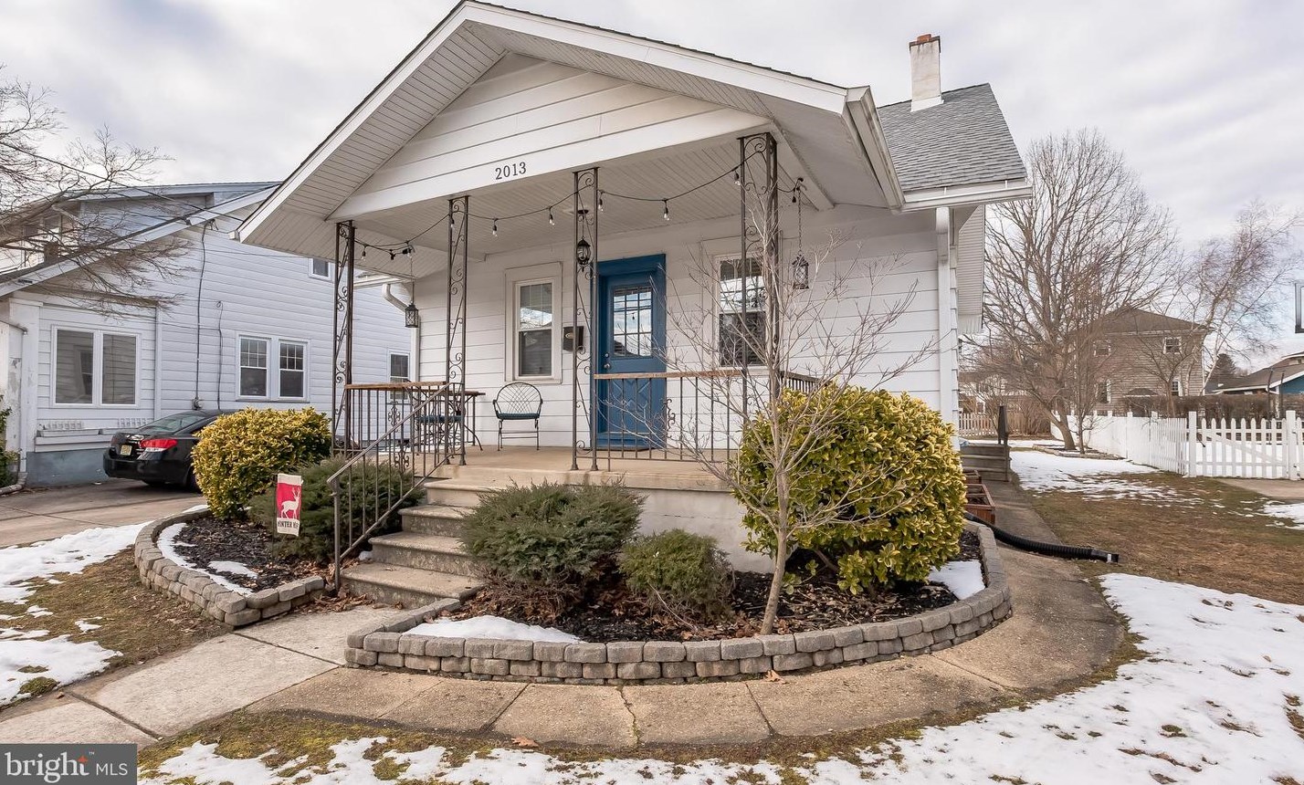 2013 Sycamore St, Haddon Heights, NJ 08035