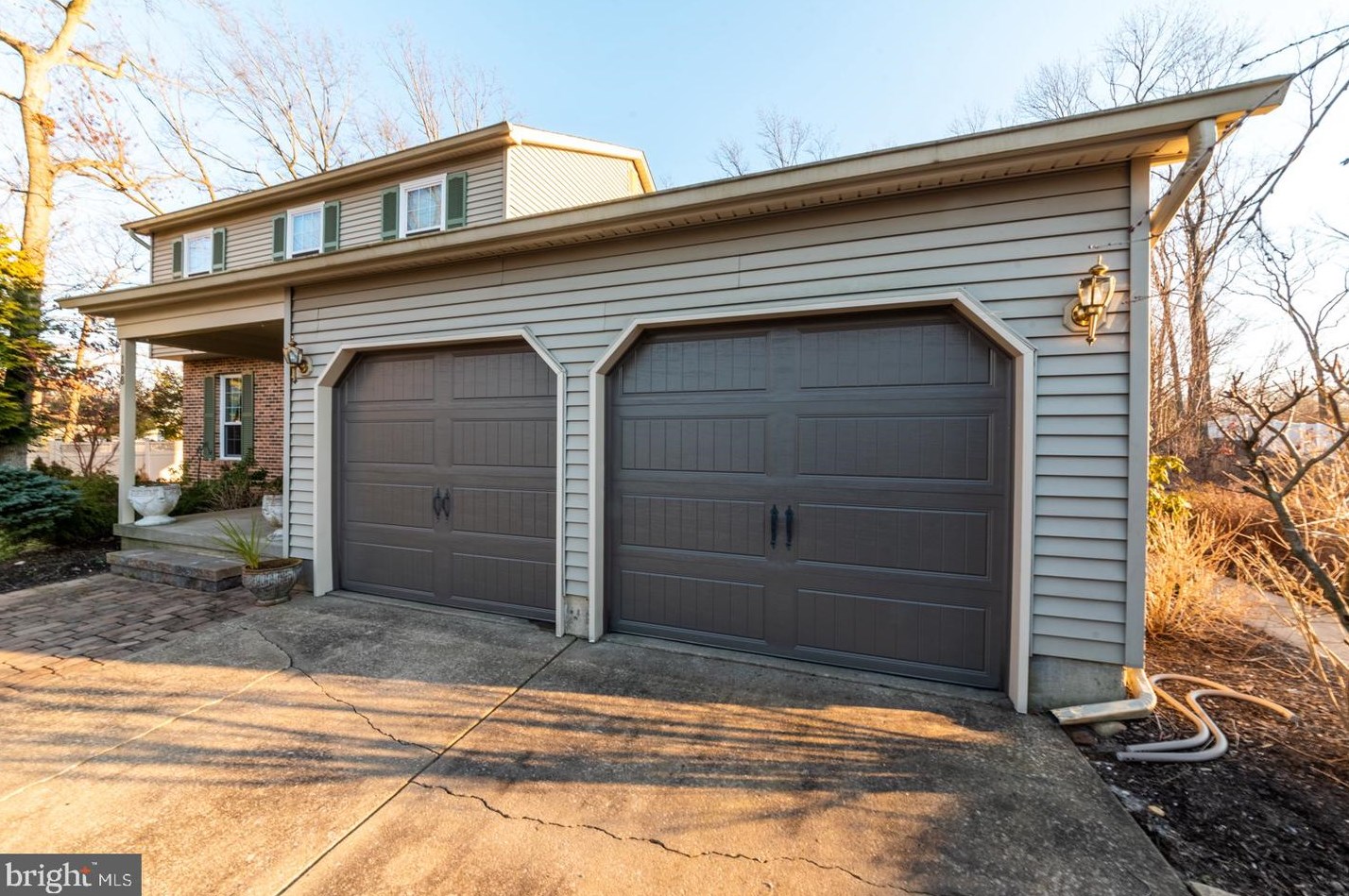 108 Easton Ct, Erial, NJ 08081-4309