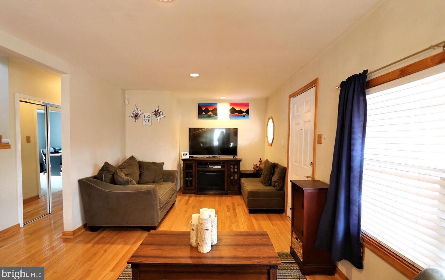329 Brooke Ave, Magnolia, NJ 08049-1132