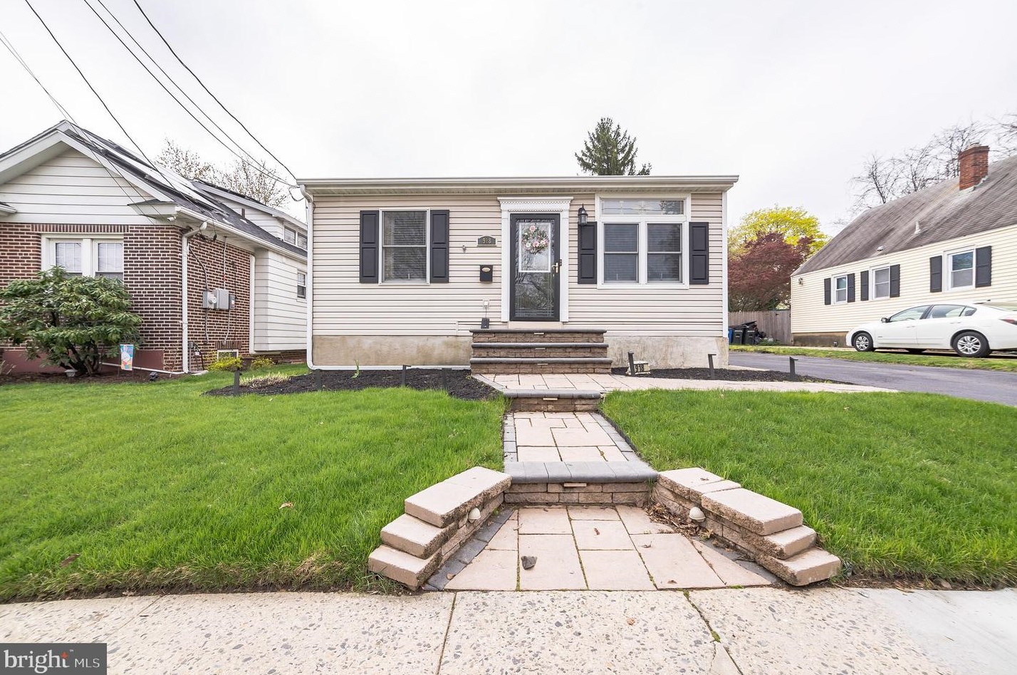 918 Essex St, Gloucester, NJ 08030