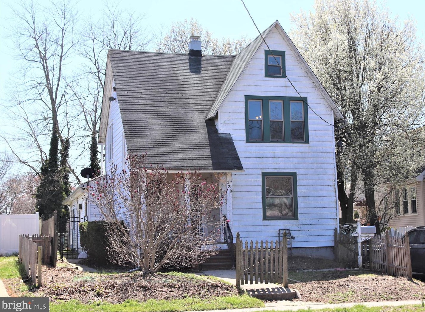 130 E Evesham Ave, Magnolia, NJ 08049
