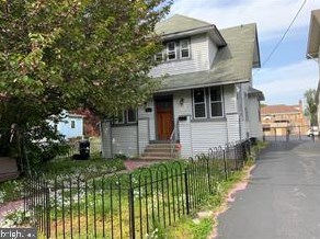 253 E Atlantic Ave, Camden, NJ 08106