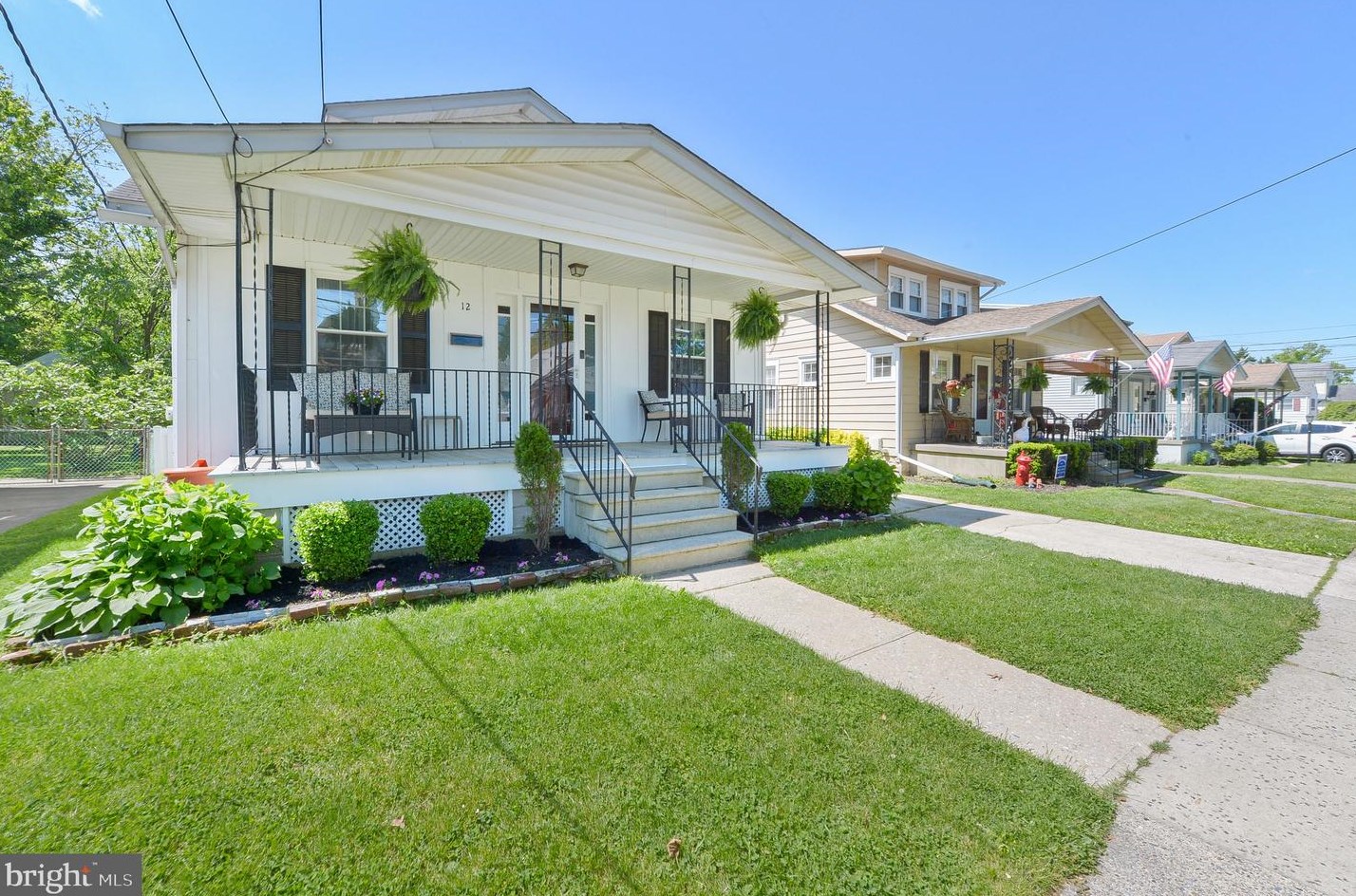 12 Moore Ave, Barrington, NJ 08007