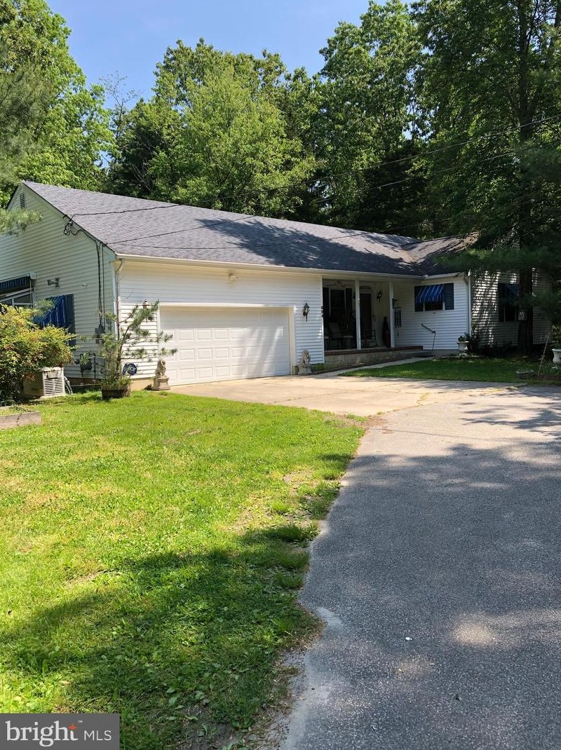 694 5th St, Waterford Township, NJ 08004-1862