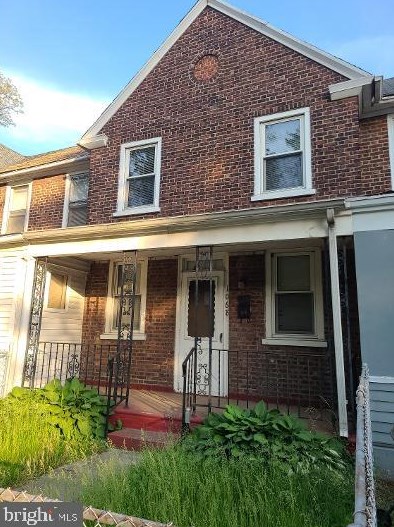 1068 Ironside Rd, Camden, NJ 08104