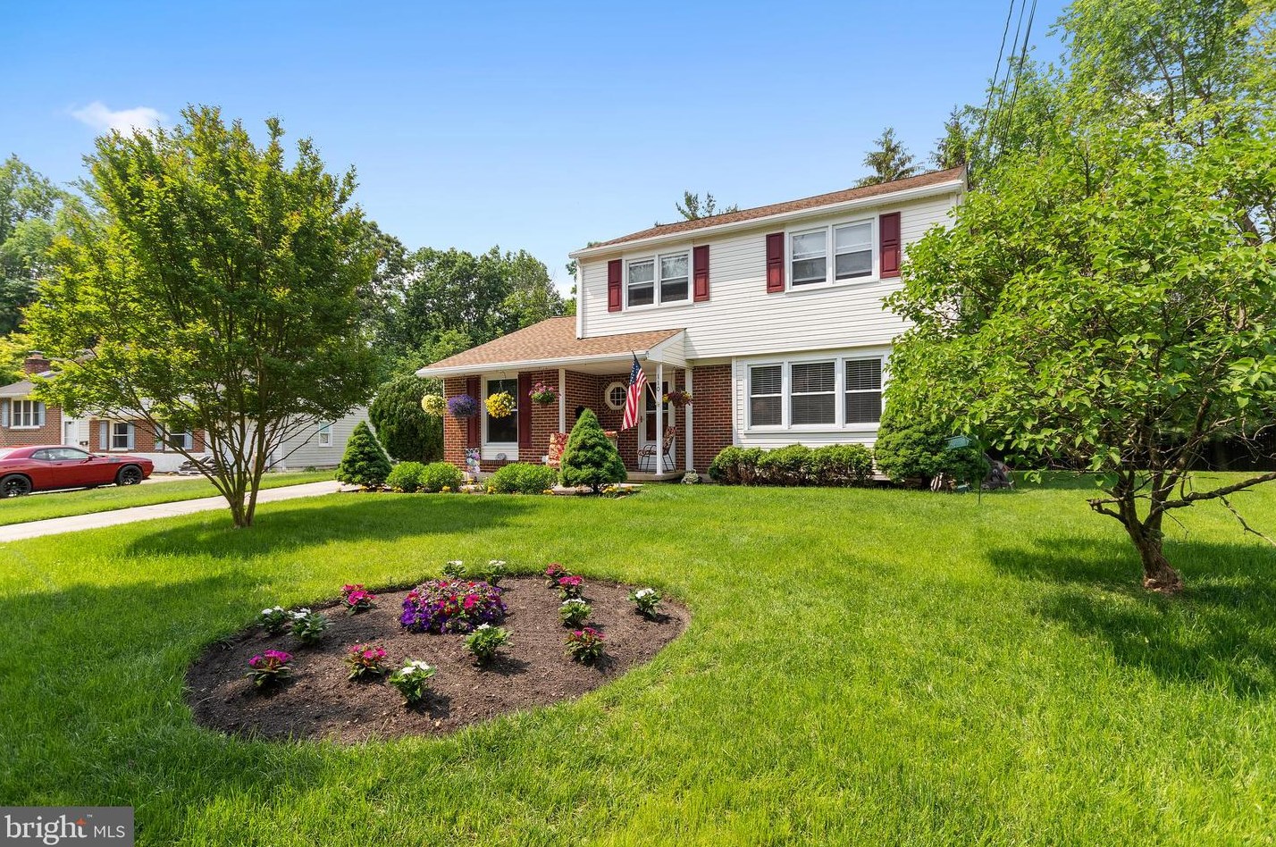 110 Hillside Rd, Stratford, NJ 08084