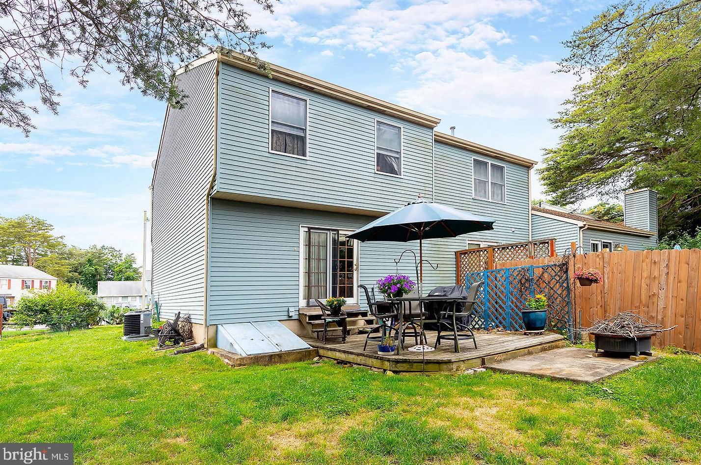 2474 Gerald Ct, Waterford Township, NJ 08004-2815