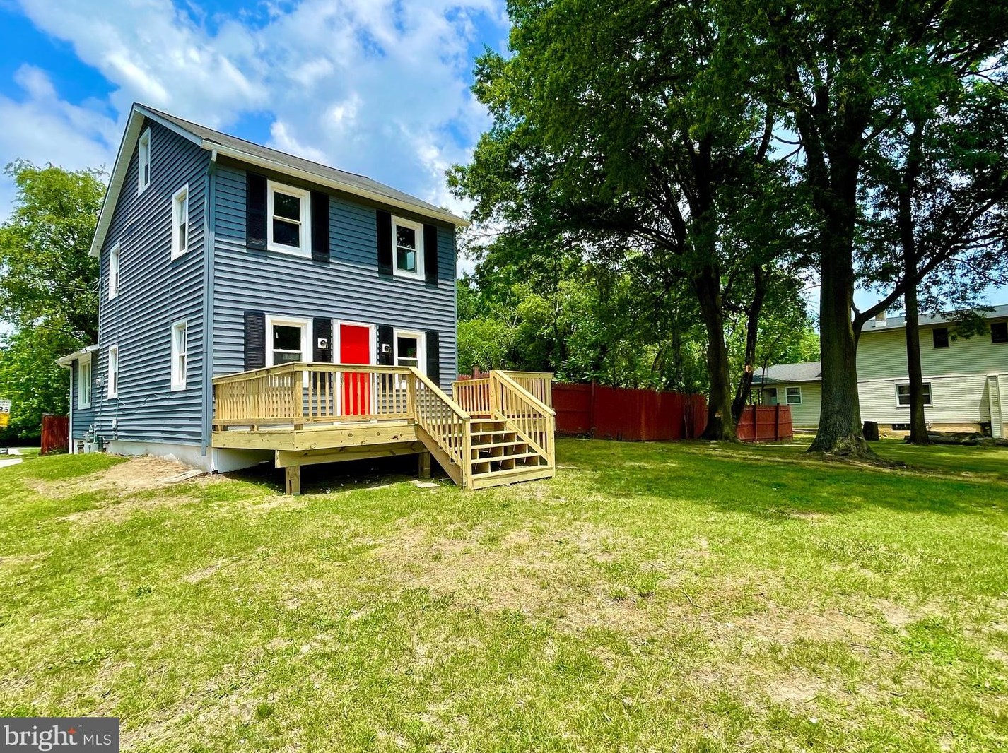 601 Evesham Ave, Magnolia, NJ 08049-1017
