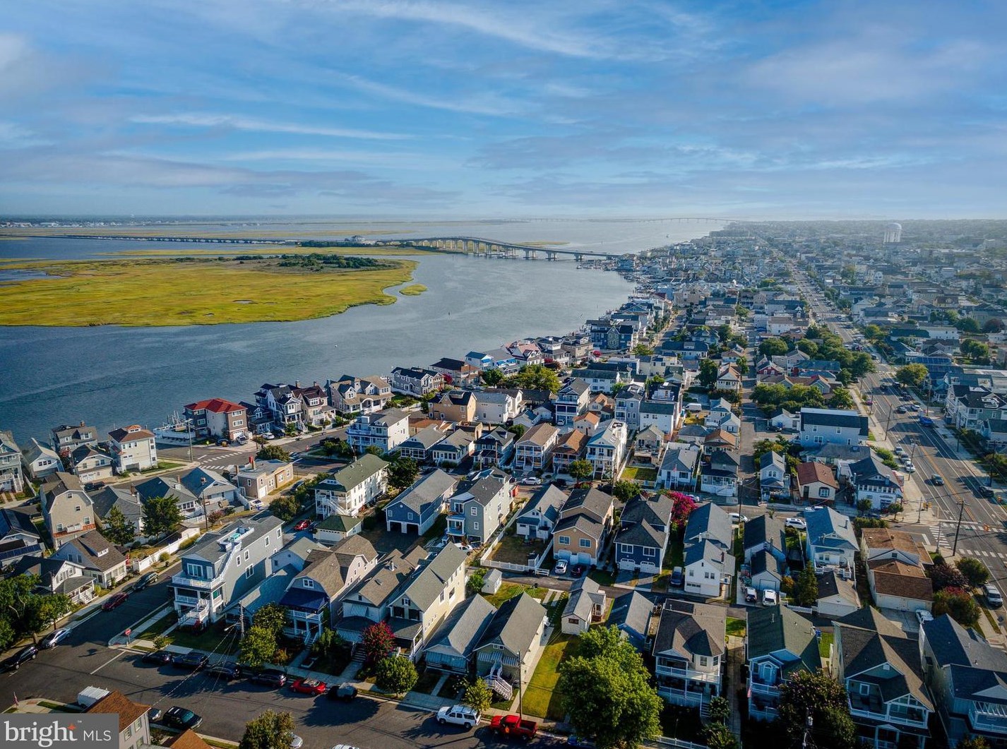 9 15th St, Ocean City, NJ 08226-2949