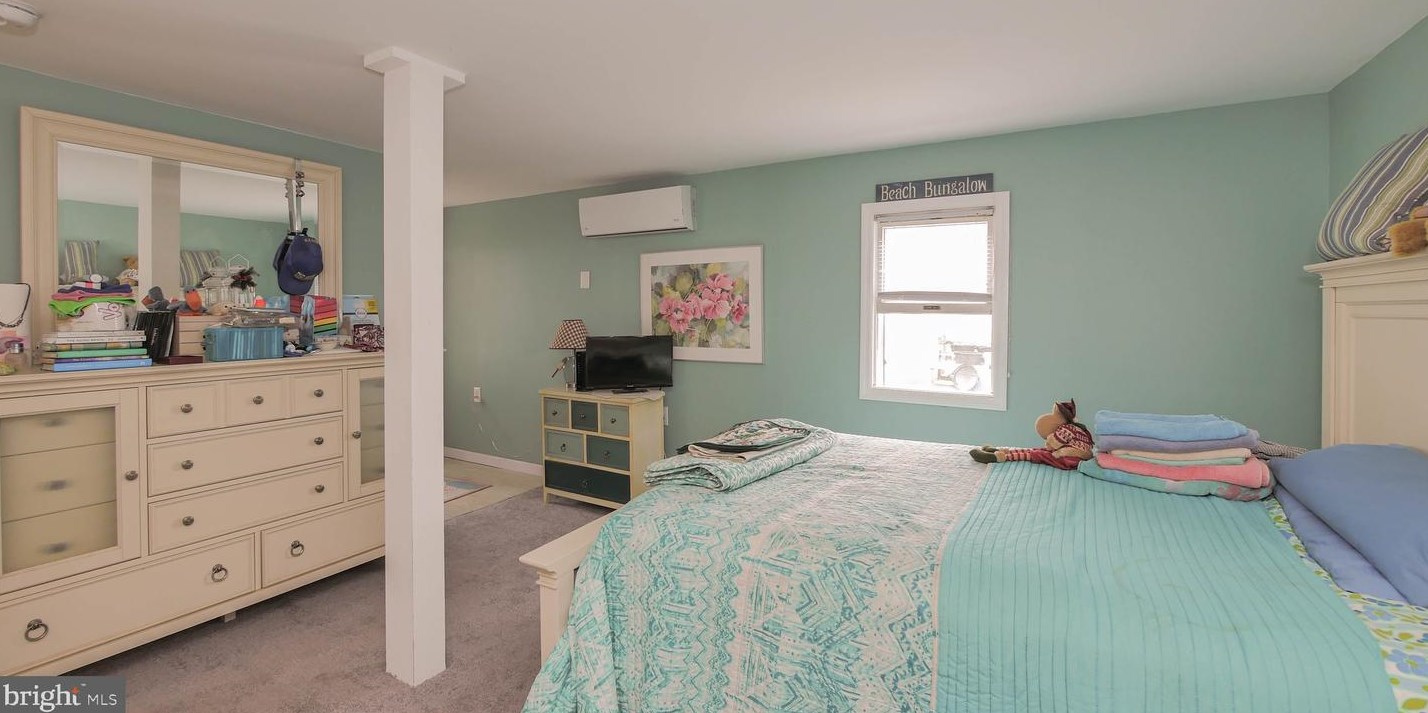 308 33rd St, Ocean City NJ  08226-2020 exterior