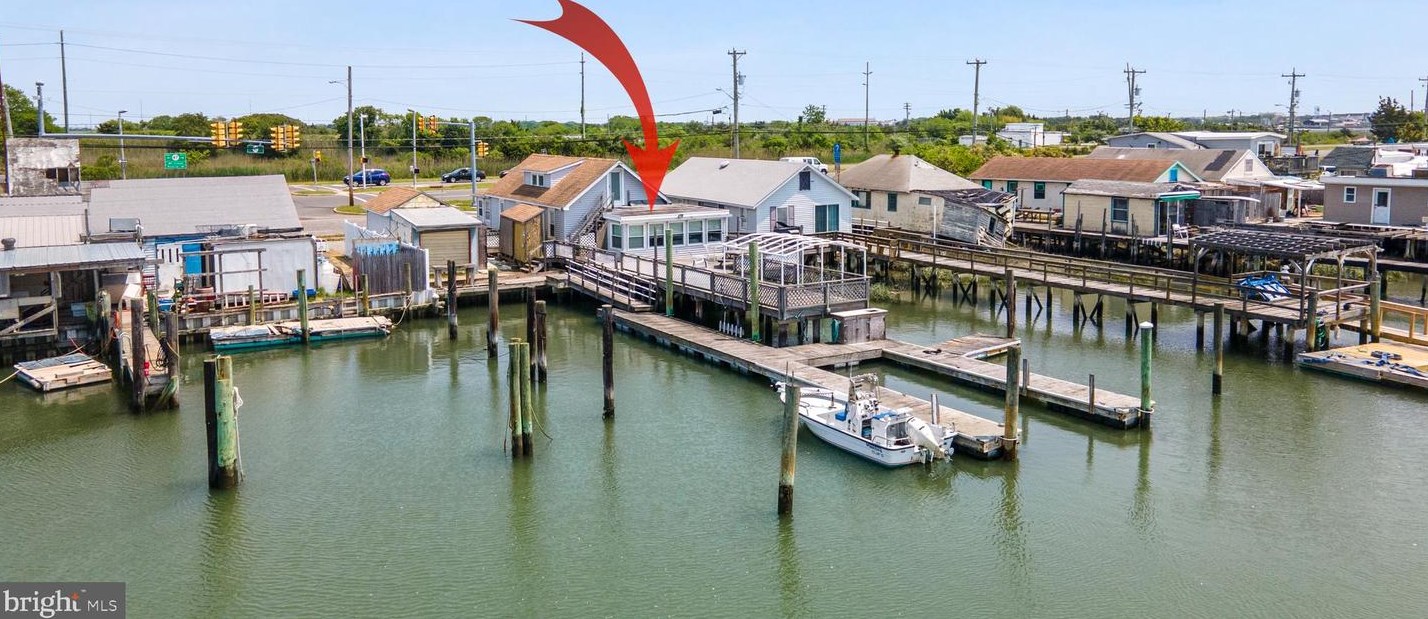 1038 Rio Grande Ave, Wildwood Crest, NJ 08260-1560
