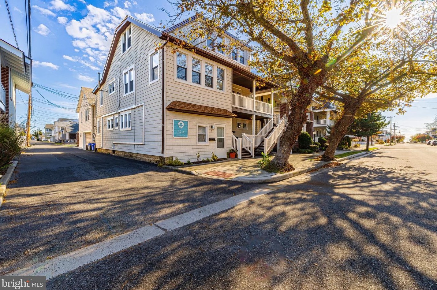 611 2nd St #2, Ocean City, NJ 08226