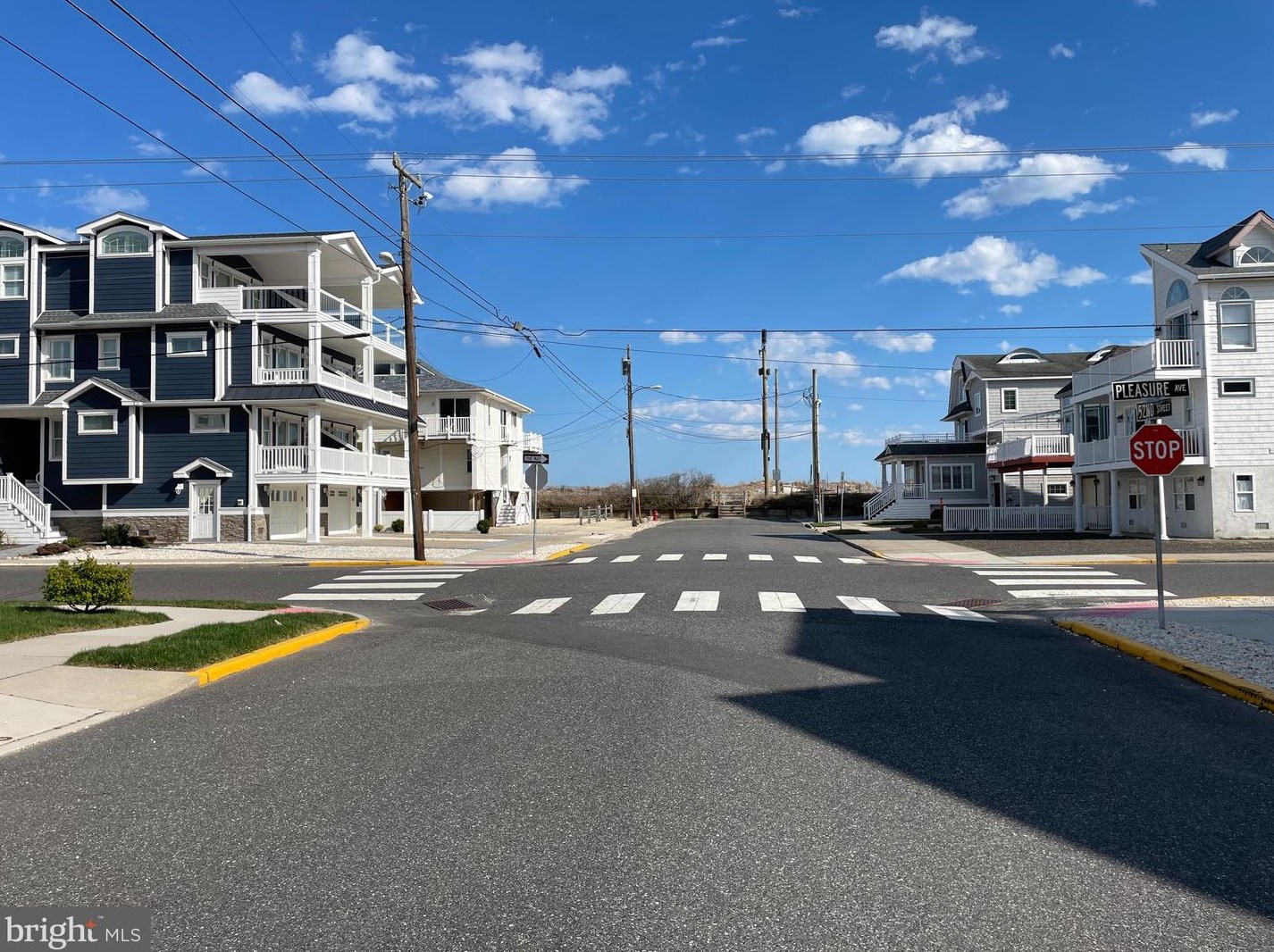 25 52nd St #1st Floor, Townsends Inlet, NJ 08243