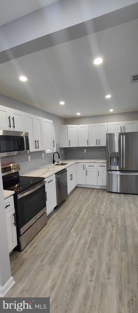 212 Langs Ave, Miami Beach NJ 08251-2225 exterior