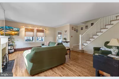 221 W 25th Avenue, Wildwood, NJ 08260 - Photo 8