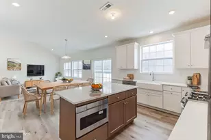 6 Sandcastle Dr, Ocean View, NJ 08230 - Photo 10